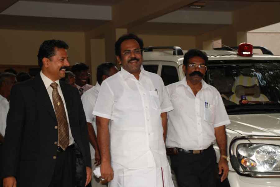 Receiving Mr. Thangam Thennarasu, Education Minister - 2009