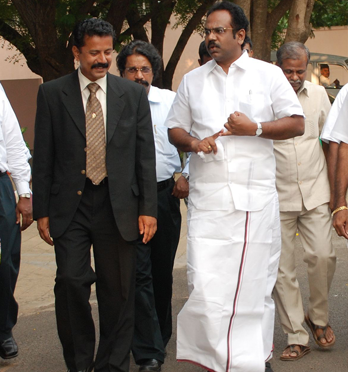 Receiving Mr. Thangam Thennarasu, Education Minister - 2009