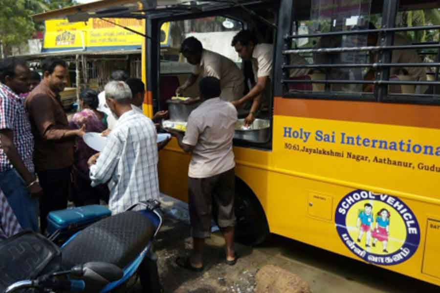 2015 Chennai Floods Camps